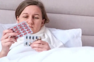 kapur barus memblokir Dekongestan